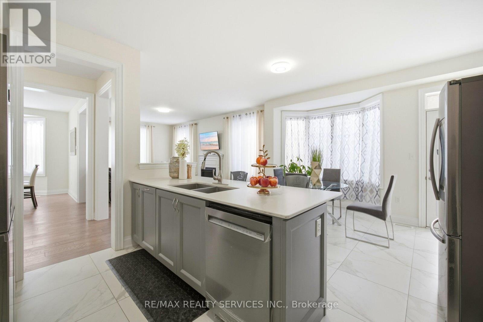 15 Farringdon Crescent, Brampton, Ontario  L7A 4Z5 - Photo 17 - W13178216