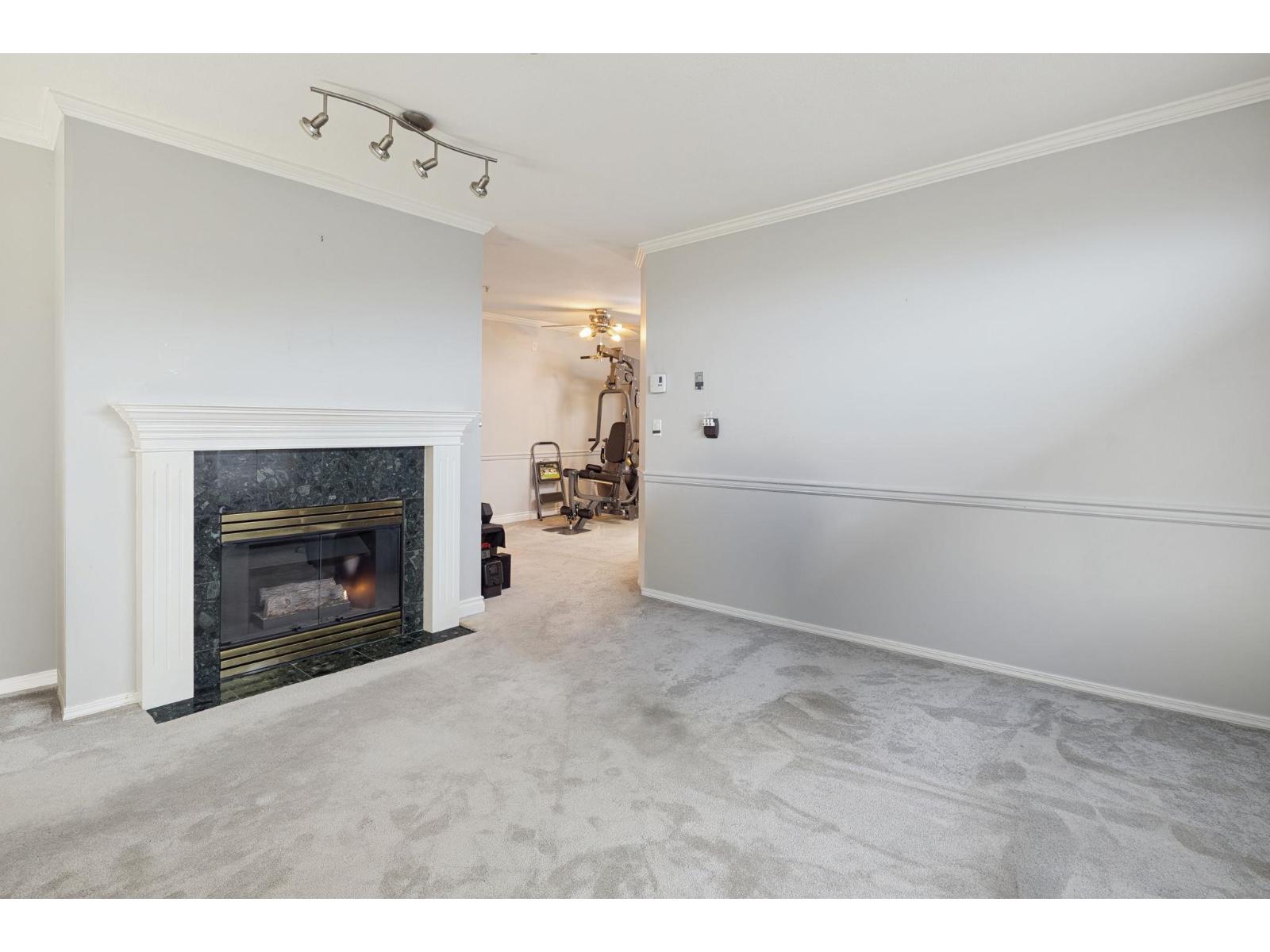 305 5977 177b Street, Surrey, British Columbia  V3S 4J7 - Photo 4 - R3126630