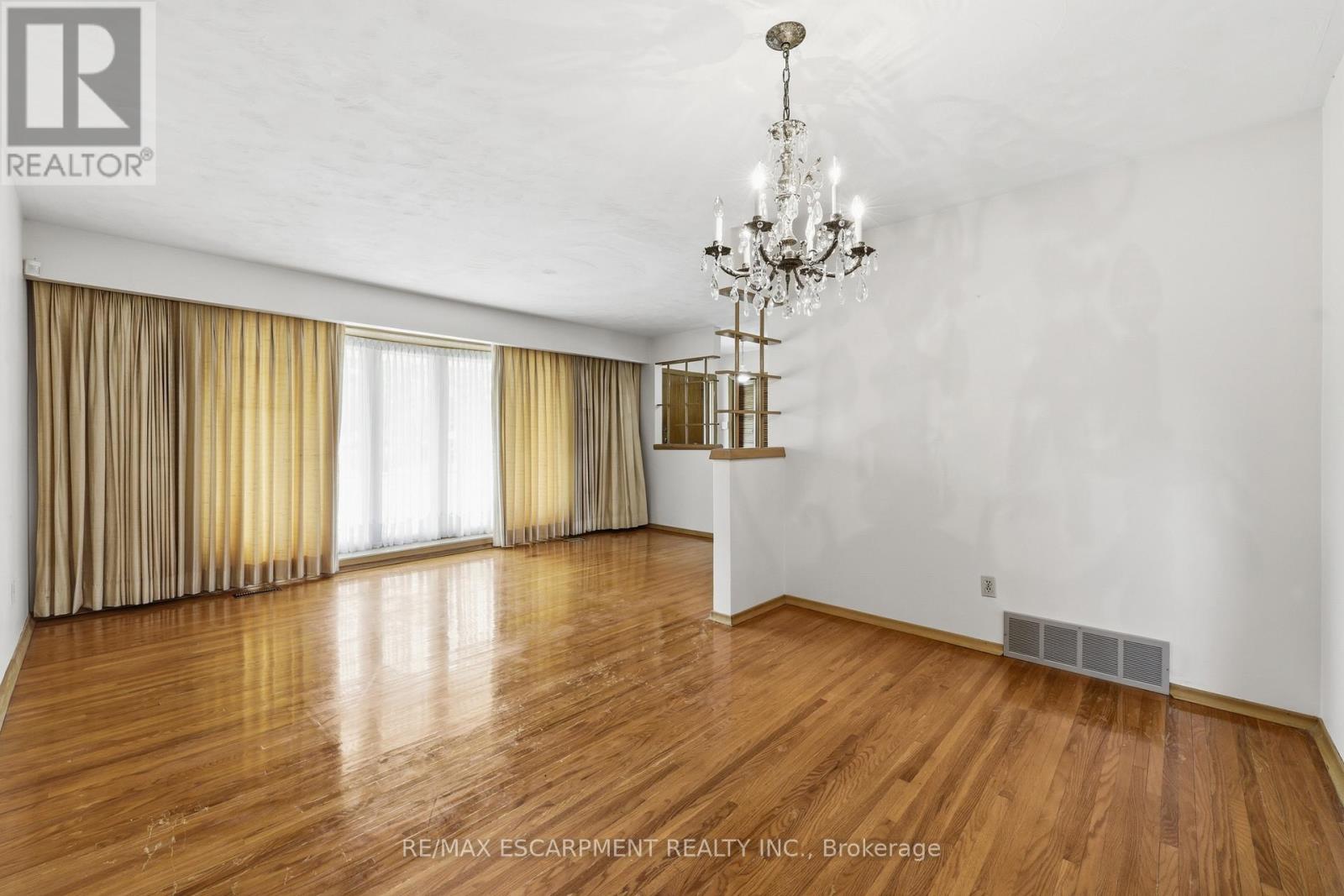 61 Bellingham Drive, Hamilton, Ontario  L8V 3R3 - Photo 11 - X13178154