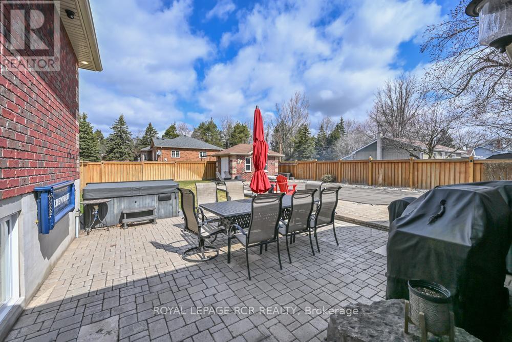 10 Fisher Drive, Adjala-Tosorontio, Ontario  L0M 1J0 - Photo 33 - N12953396