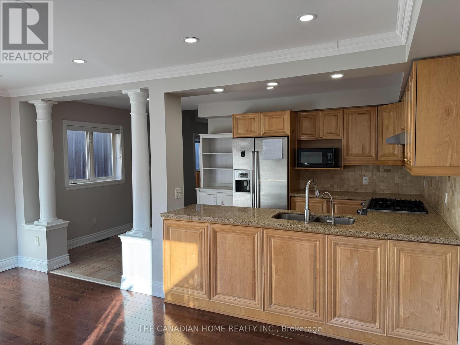 1151 Hickory Hollow Glen, Mississauga, Ontario  L5W 1J4 - Photo 7 - W13176964