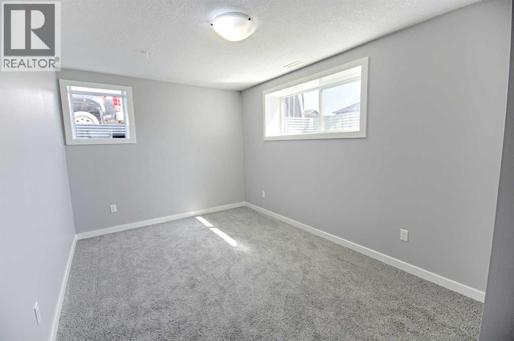 1019 7 Street W, Barnwell, Alberta  T0K 0B0 - Photo 28 - A2314165
