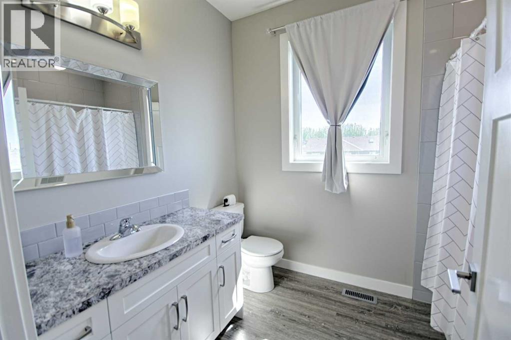 1019 7 Street W, Barnwell, Alberta  T0K 0B0 - Photo 24 - A2314165