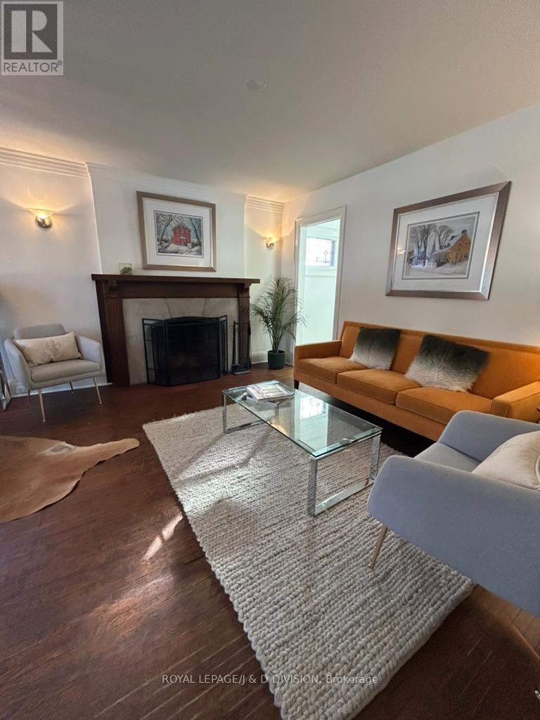 1252 Avenue Road, Toronto, Ontario  M5N 2G7 - Photo 2 - C12763058