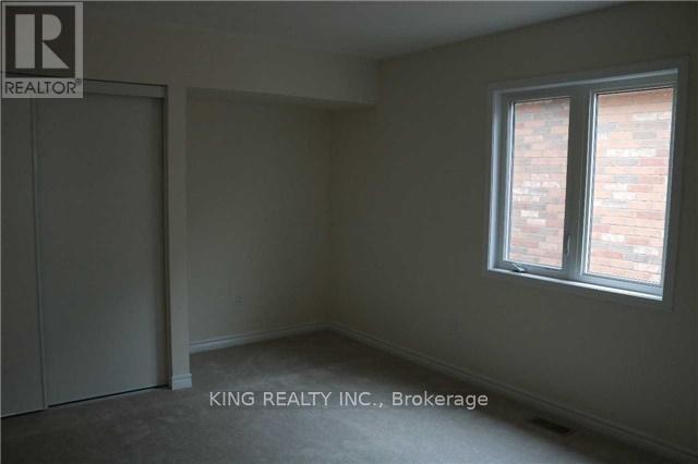 # Unit 1 - 349 Grovehill Crescent, Kitchener, Ontario  N2R 0K8 - Photo 5 - X13176416