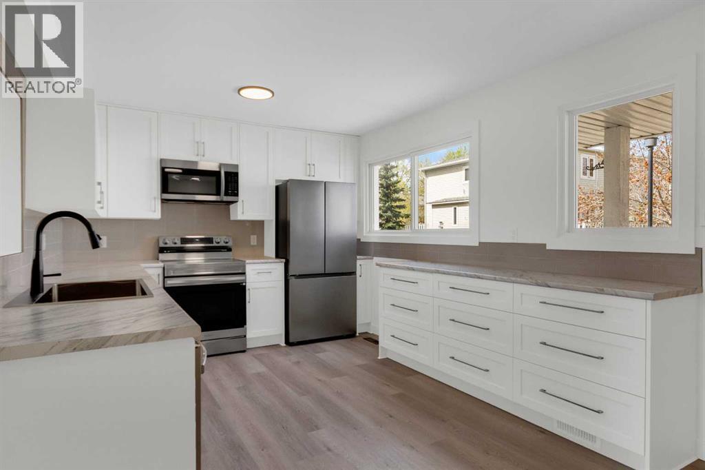 524 Killarney Glen Court Sw, Calgary, Alberta  T3E 7H4 - Photo 8 - A2314123