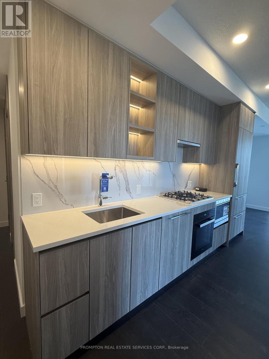 2105 - 68 Esther Shiner Boulevard, Toronto, Ontario  M2K 0J6 - Photo 3 - C13178586