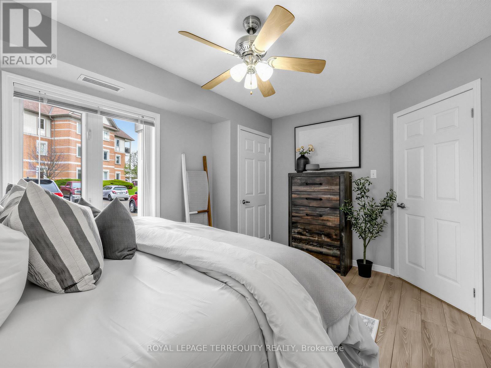 102 - 124 Aspen Springs Drive, Clarington, Ontario  L1C 0G8 - Photo 10 - E13094362
