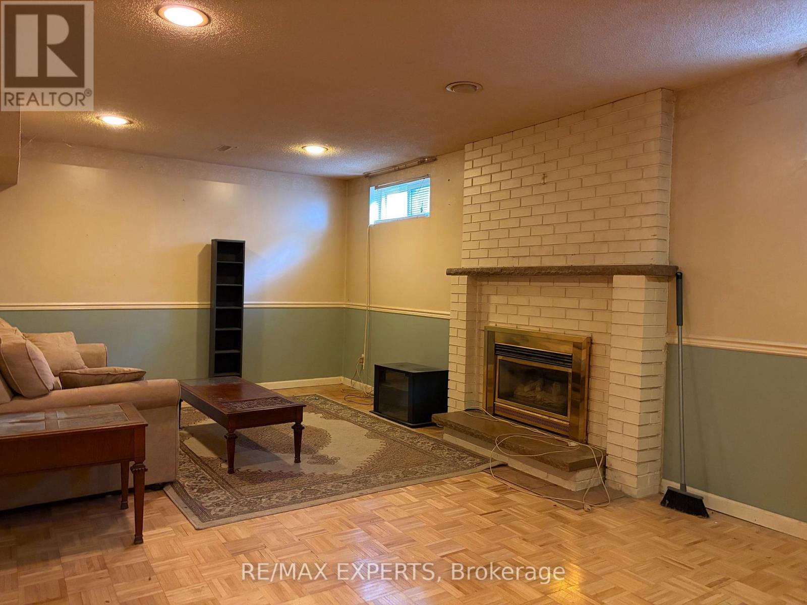Bsmt - 9 Queen Post Drive, Vaughan, Ontario  L4L 3G2 - Photo 4 - N13178434