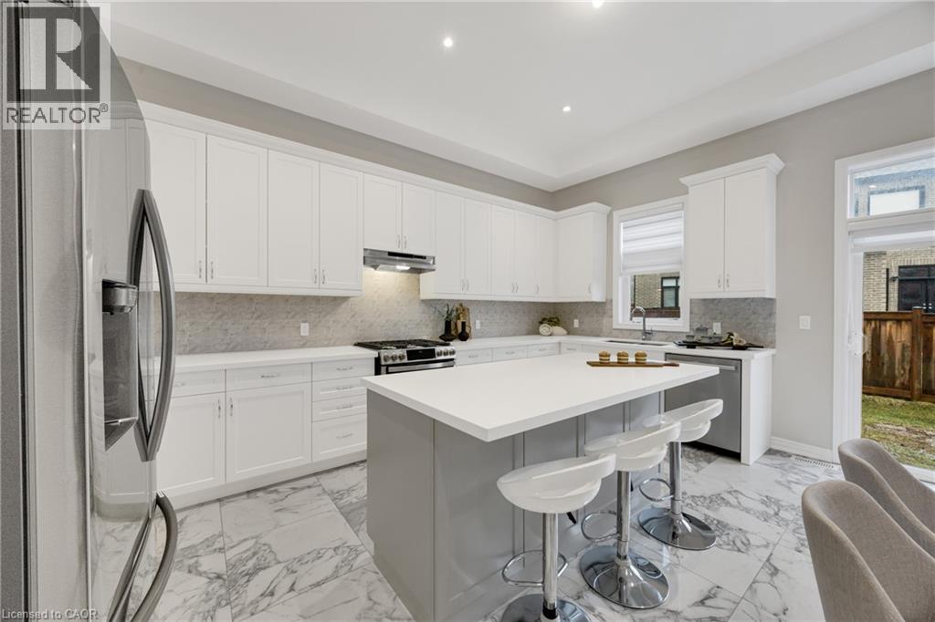 34 Carnegie Drive, Oakville, Ontario  L6H 0V8 - Photo 16 - 40832041