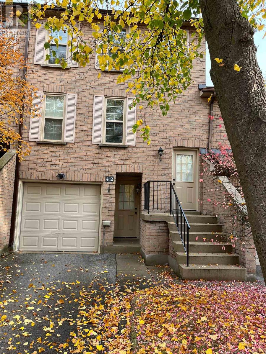 42 - 2272 Mowat Avenue, Oakville, Ontario  L6H 5L8 - Photo 1 - W13178514