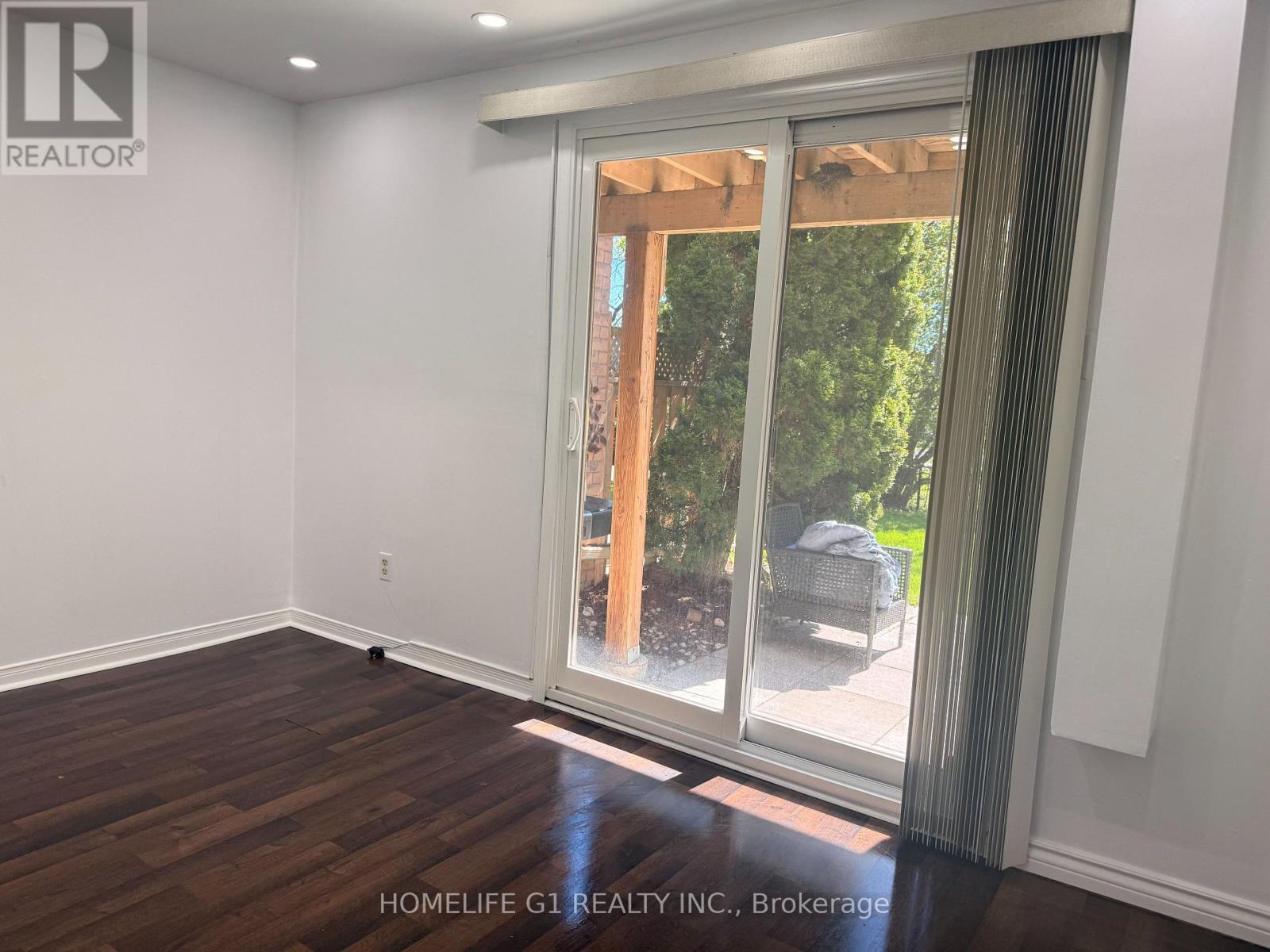 42 - 2272 Mowat Avenue, Oakville, Ontario  L6H 5L8 - Photo 3 - W13178514