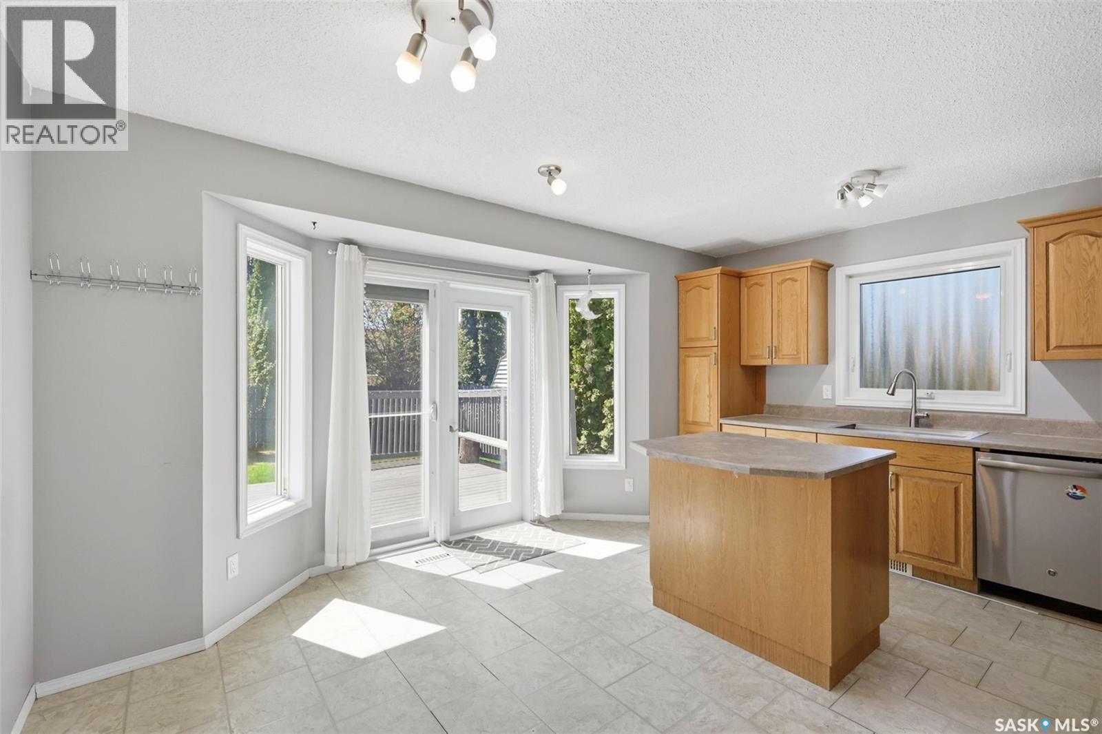 230 Konihowski Road, Saskatoon, Saskatchewan  S7S 1A7 - Photo 11 - SK036789