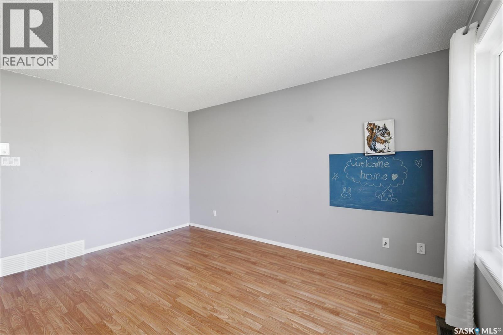 230 Konihowski Road, Saskatoon, Saskatchewan  S7S 1A7 - Photo 5 - SK036789