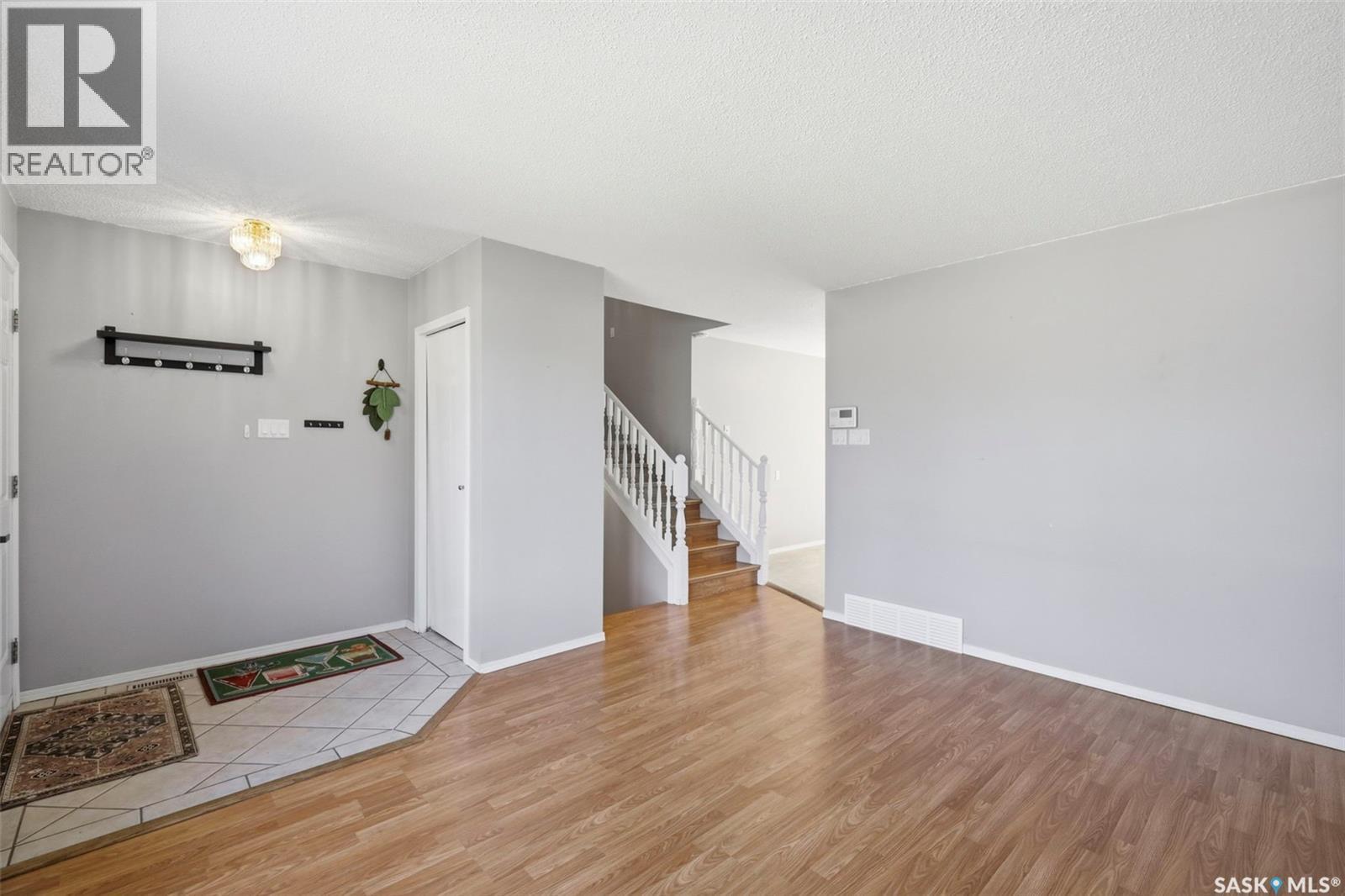 230 Konihowski Road, Saskatoon, Saskatchewan  S7S 1A7 - Photo 8 - SK036789