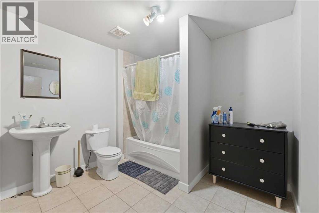 13919 Evergreen Street Sw, Calgary, Alberta T2Y 2X4 - Photo 46 - A2315096