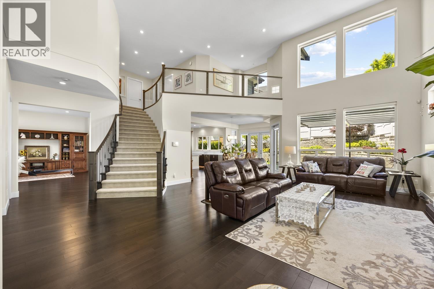 1442 Strawline Hill Street, Coquitlam, British Columbia  V3E 0L6 - Photo 8 - R3128320