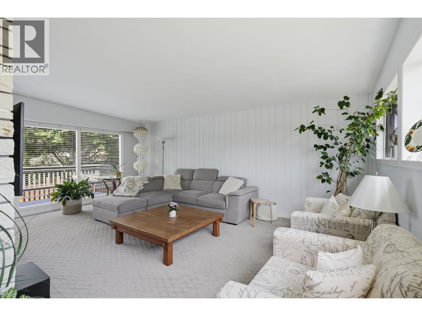 1679 58 Street, Delta, British Columbia  V4L 1X6 - Photo 5 - R3128094