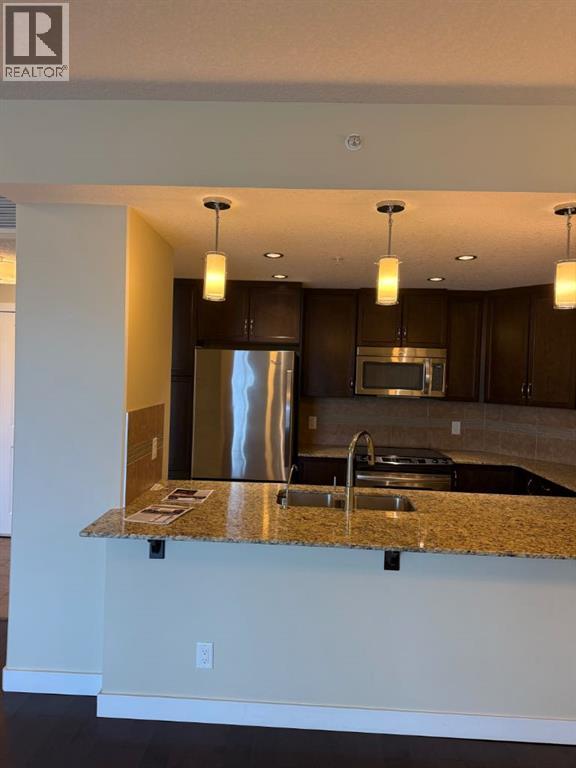 701, 16 Varsity Estates Circle NW, Calgary, Alberta  T3A 1W9 - Photo 2 - A2289820