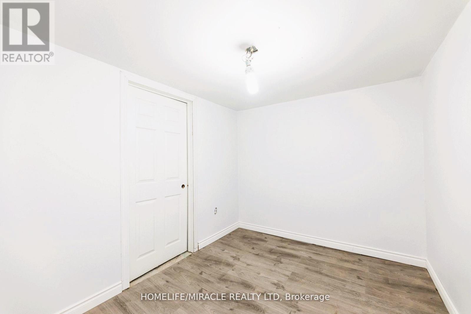 Bsmt - 1251 Warden Avenue, Toronto, Ontario  M1R 2R4 - Photo 2 - E13179000