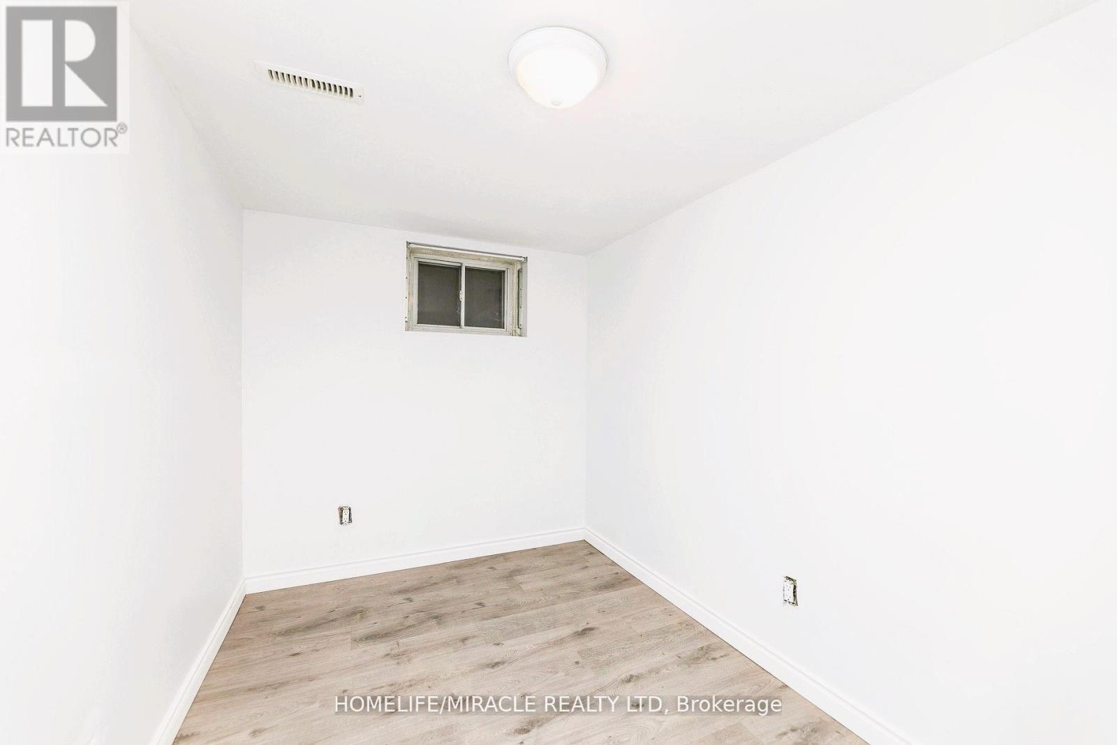 Bsmt - 1251 Warden Avenue, Toronto, Ontario  M1R 2R4 - Photo 3 - E13179000