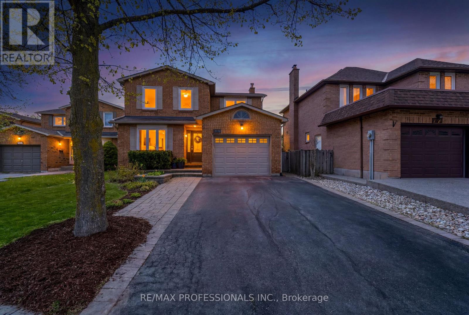 2172 MARGOT STREET, Oakville, Ontario