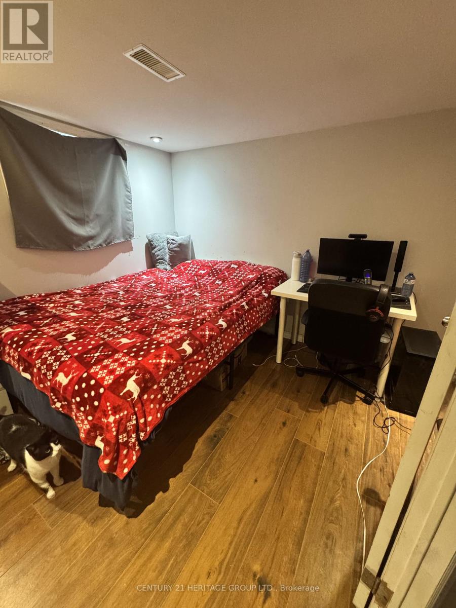 Bsmnt - 166 Erindale Avenue, Hamilton, Ontario  L8K 4R4 - Photo 4 - X13177622