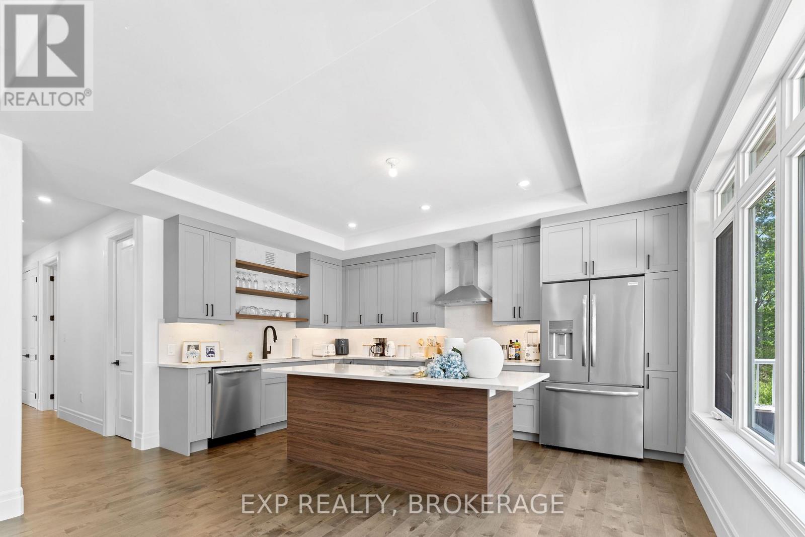 101 Villeneuve Drive, Prince Edward County, Ontario  K0K 2T0 - Photo 15 - X12940772