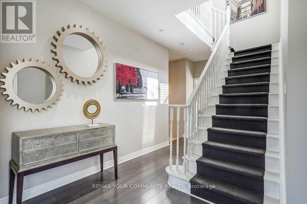 100 Westolivia Trail, Vaughan, Ontario  L4J 0C2 - Photo 6 - N13178676