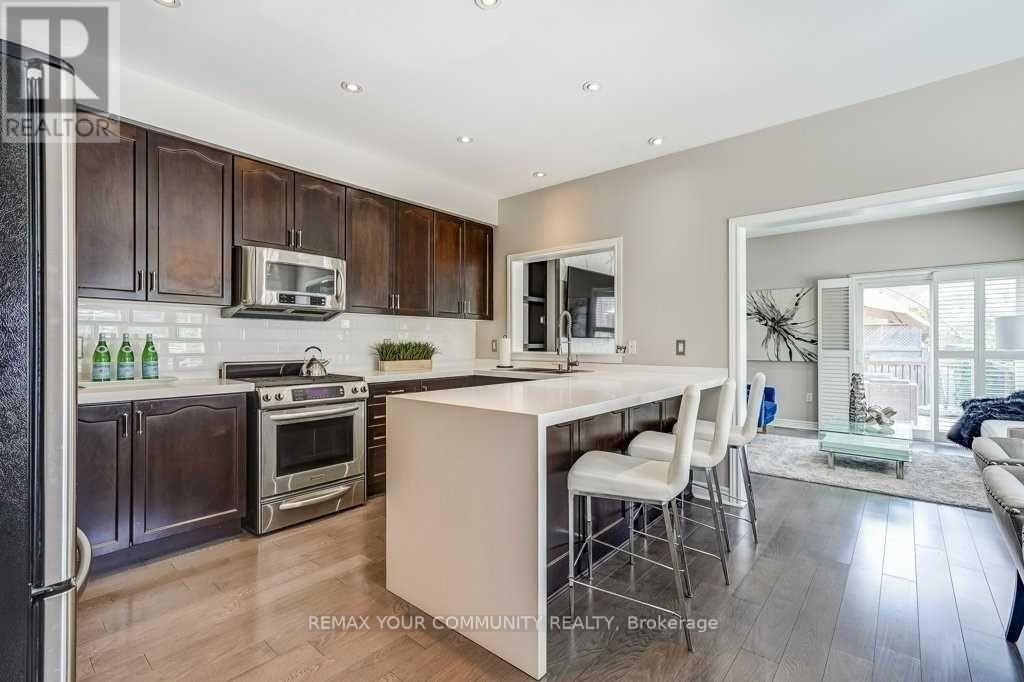 100 Westolivia Trail, Vaughan, Ontario  L4J 0C2 - Photo 8 - N13178676