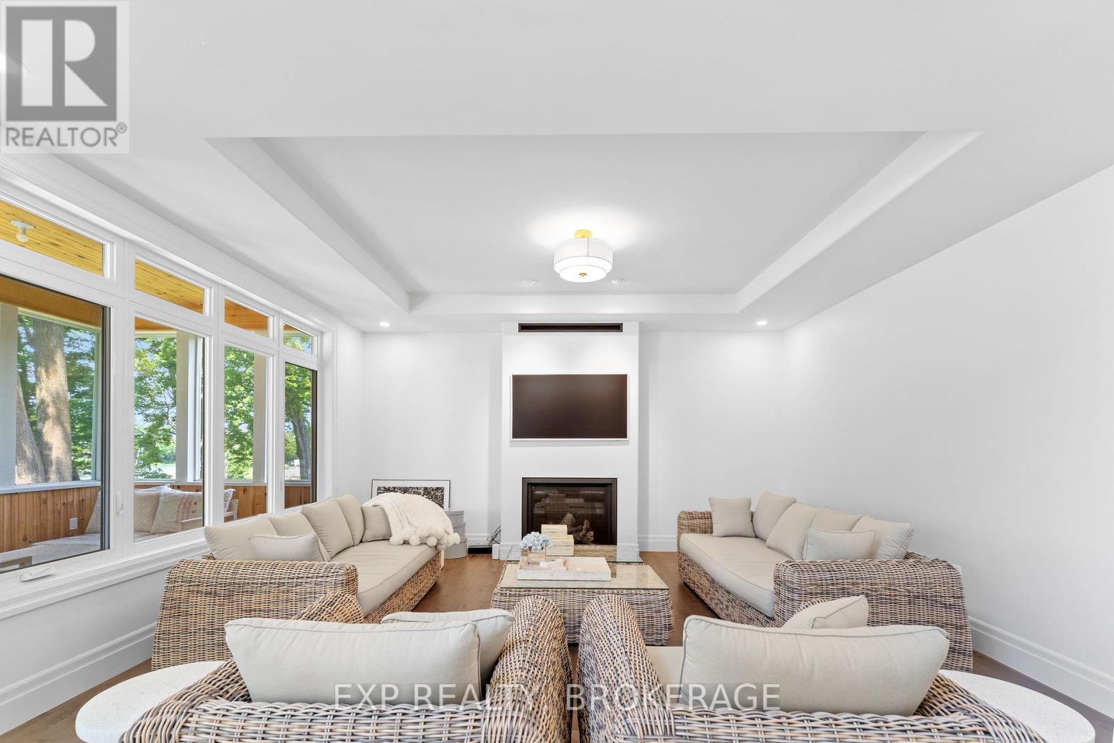 101 Villeneuve Drive, Prince Edward County, Ontario  K0K 2T0 - Photo 24 - X12940772