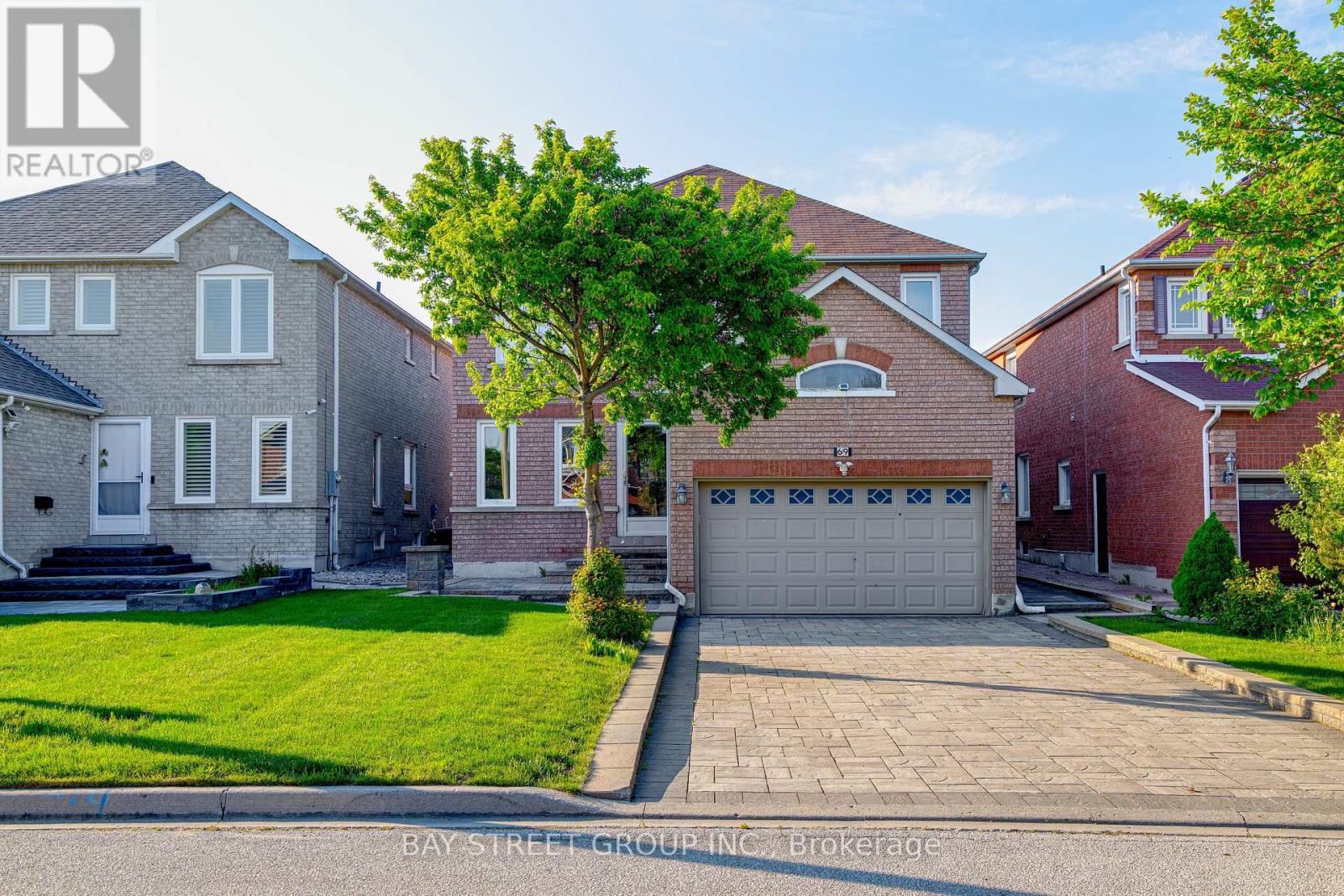 69 BILBERMAR DRIVE, Richmond Hill, Ontario