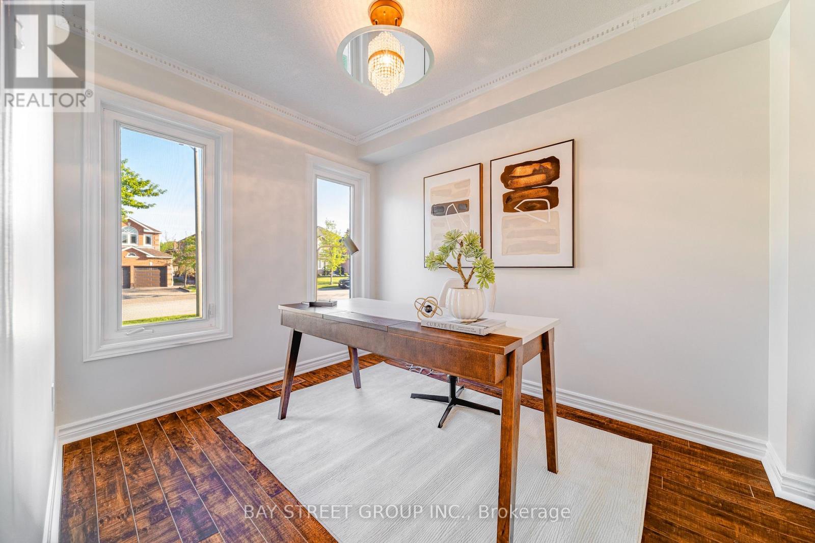 69 Bilbermar Drive, Richmond Hill, Ontario  L4S 1B9 - Photo 5 - N13179018