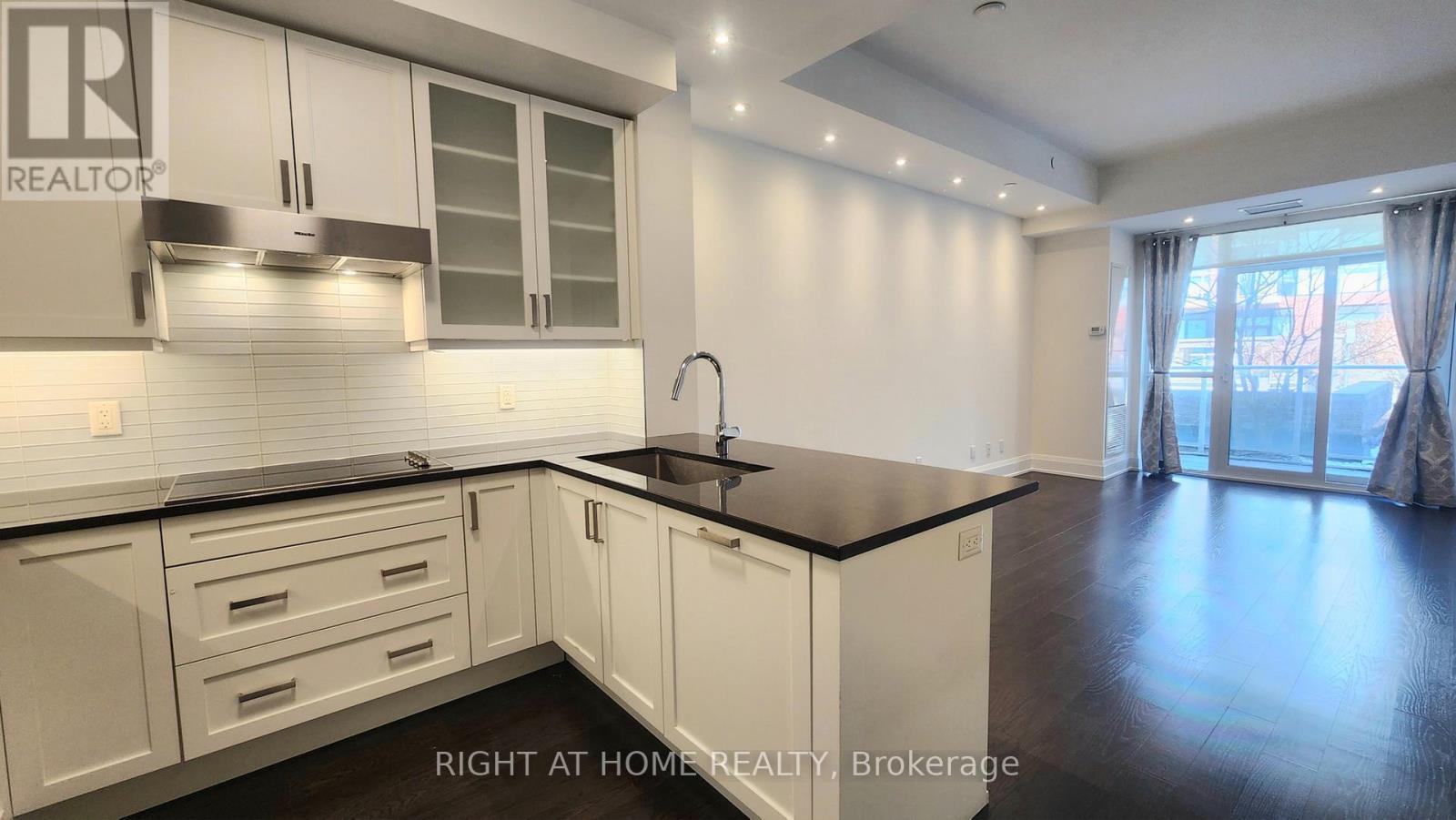 210 - 20 Fred Varley Drive, Markham, Ontario  L3R 1S4 - Photo 10 - N13179078