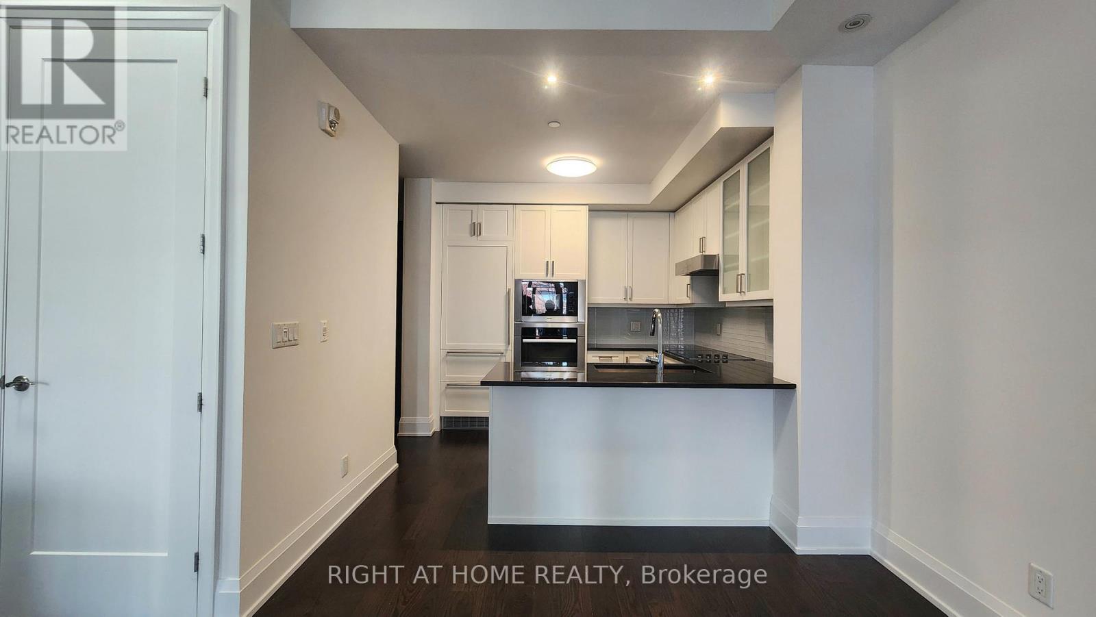 210 - 20 Fred Varley Drive, Markham, Ontario  L3R 1S4 - Photo 14 - N13179078