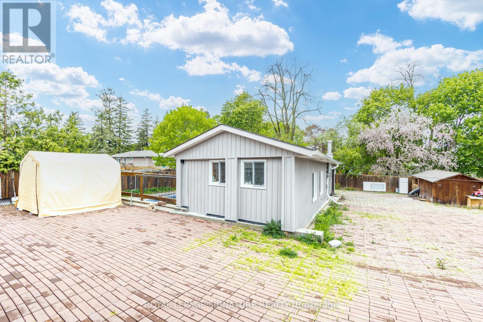 Coach - 235 Cedar Crescent, Barrie, Ontario  L4N 4A6 - Photo 14 - S13178772