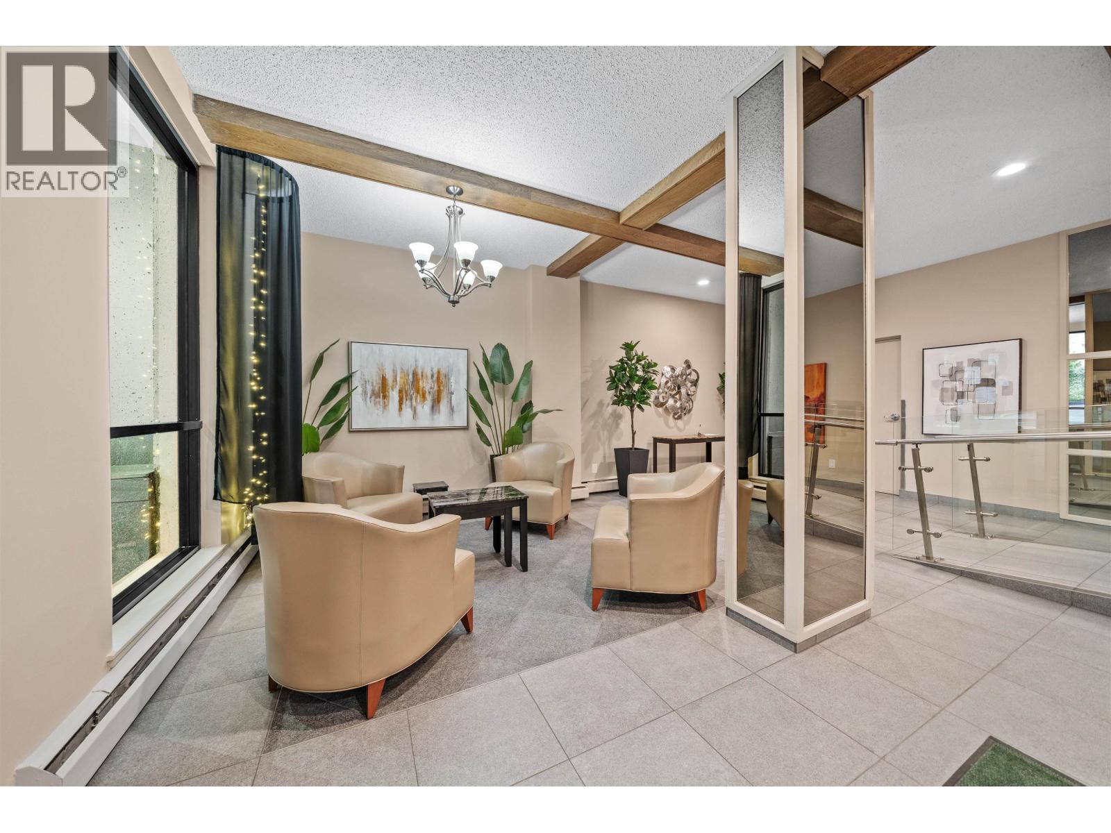 502 710 Seventh Avenue, New Westminster, British Columbia  V3M 5V3 - Photo 4 - R3101217
