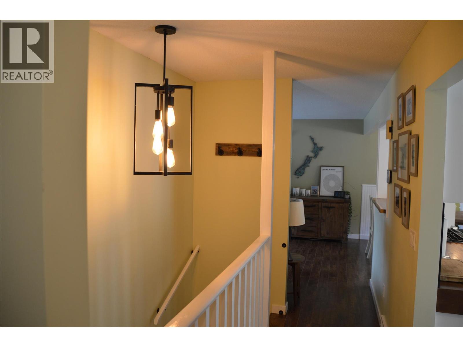 1975 Wentworth Place, Kamloops, British Columbia  V2E 2B3 - Photo 25 - 10388925