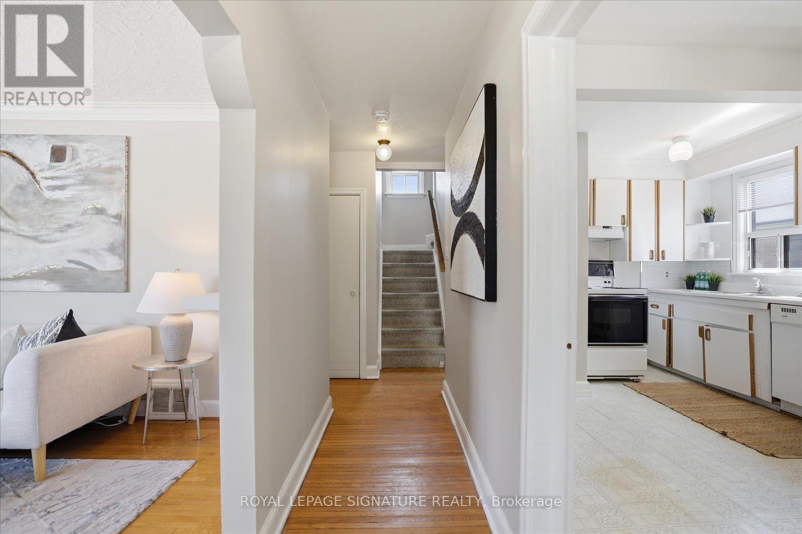 95 Glen Long Avenue, Toronto, Ontario  M6B 2M4 - Photo 16 - W13178734