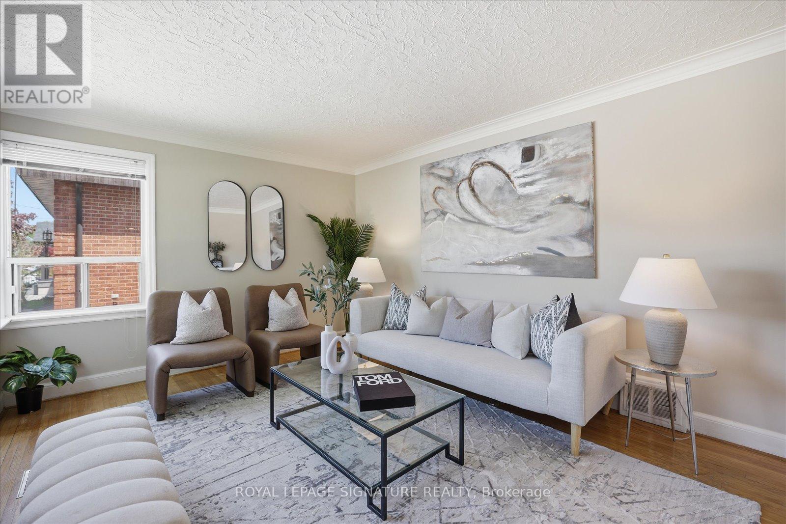 95 Glen Long Avenue, Toronto, Ontario  M6B 2M4 - Photo 7 - W13178734