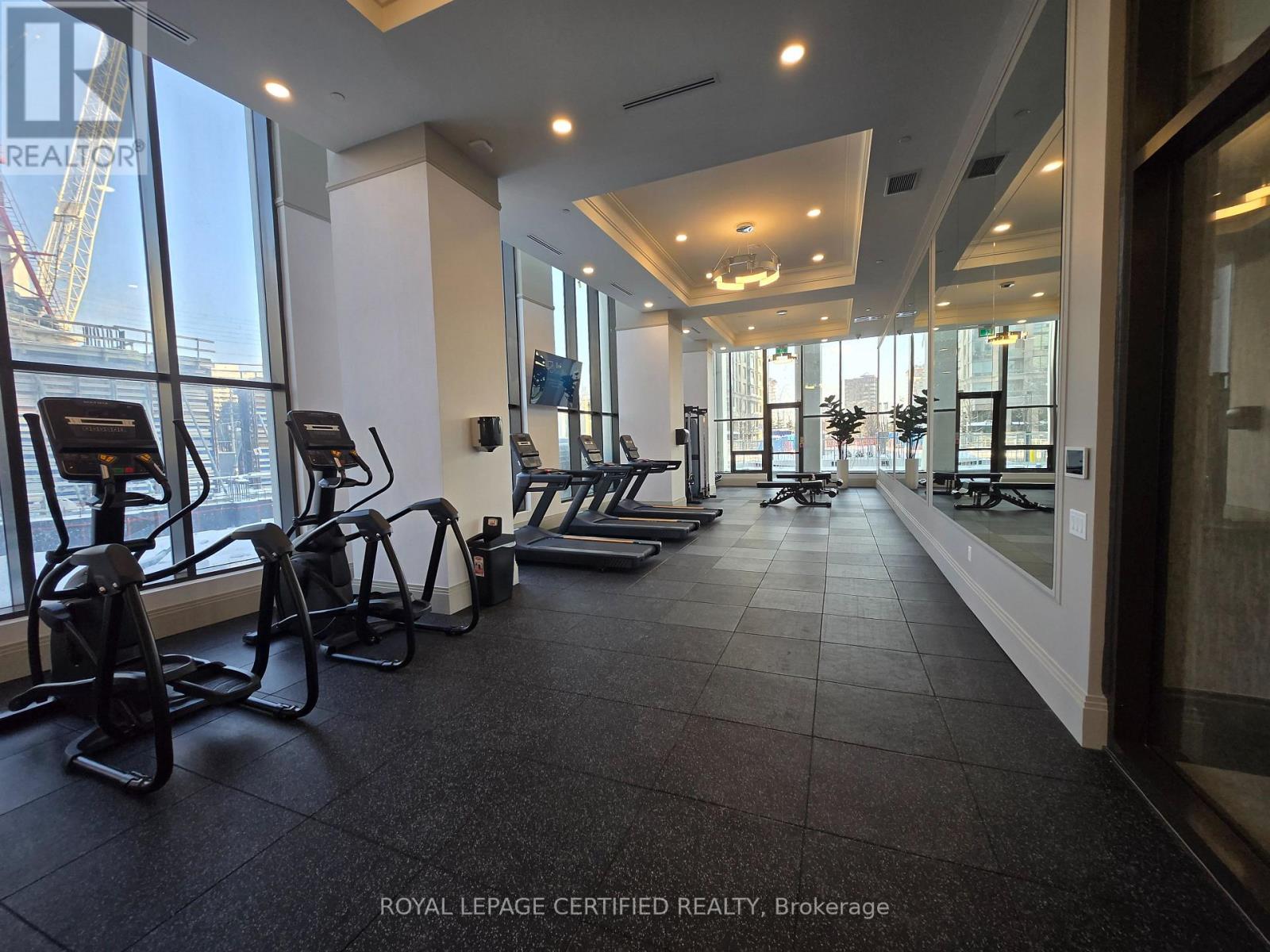 1407 - 30 Elm Drive W, Mississauga, Ontario  L5B 0N6 - Photo 4 - W13178768