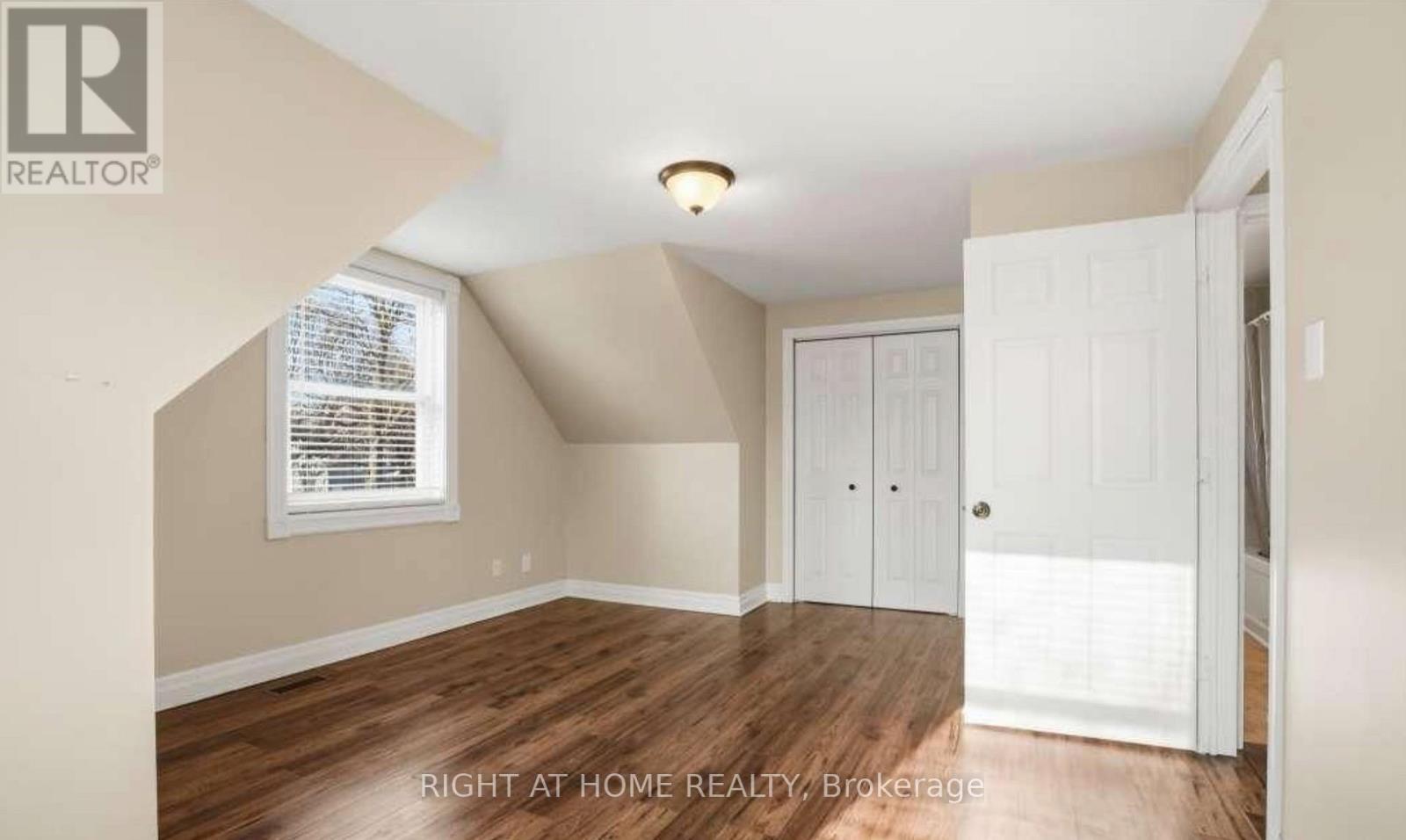 Upper - 17 Mill Street, Milton, Ontario  L9T 1R7 - Photo 13 - W13179034