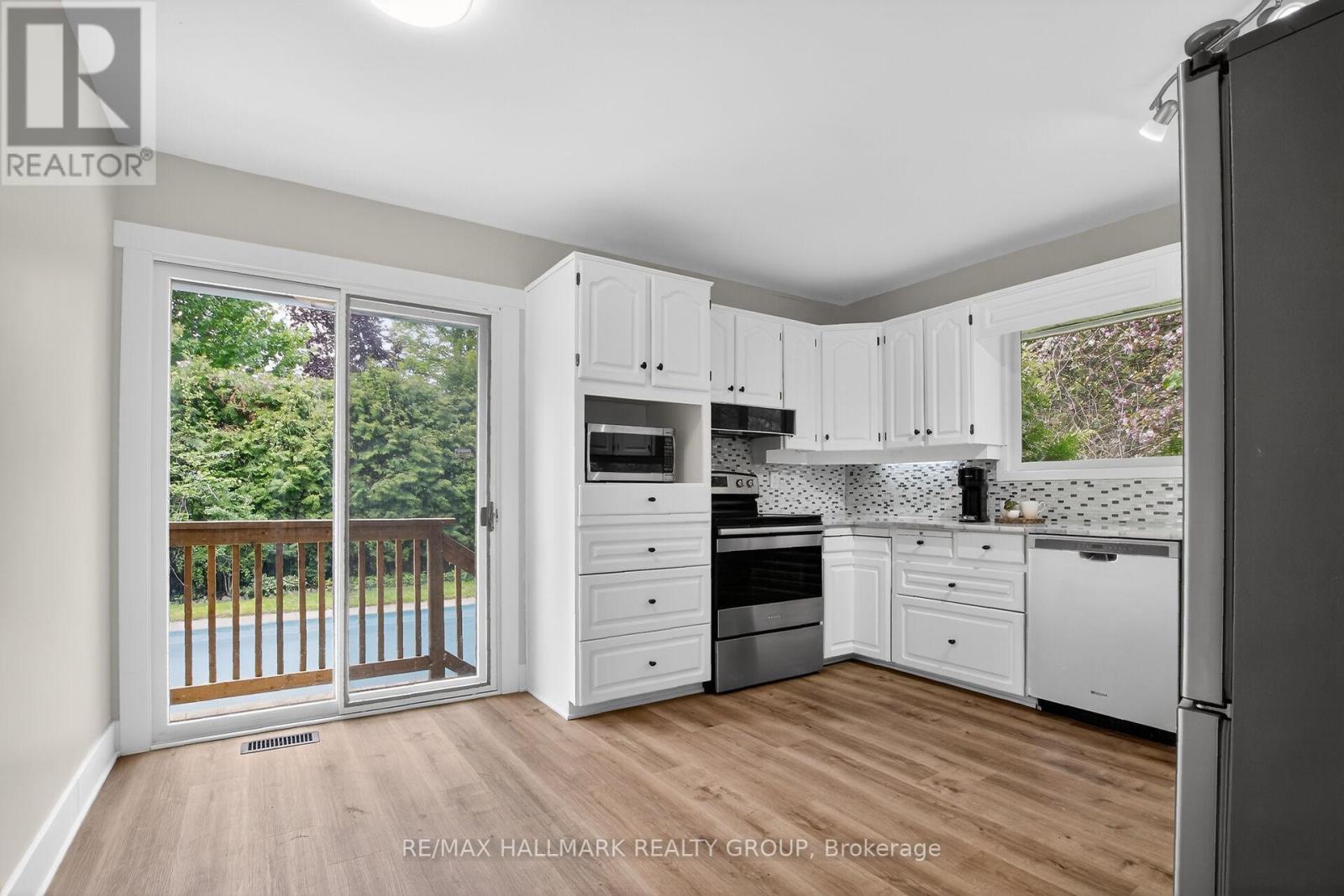 2 Birdstone Avenue, Ottawa, Ontario  K2S 0S2 - Photo 10 - X13178088