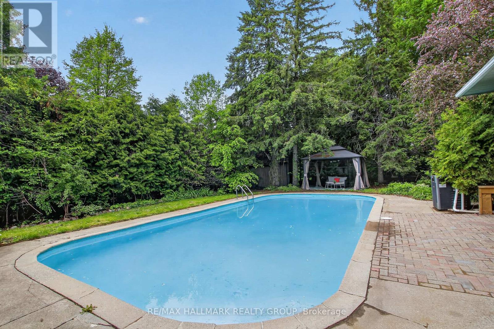 2 Birdstone Avenue, Ottawa, Ontario  K2S 0S2 - Photo 37 - X13178088