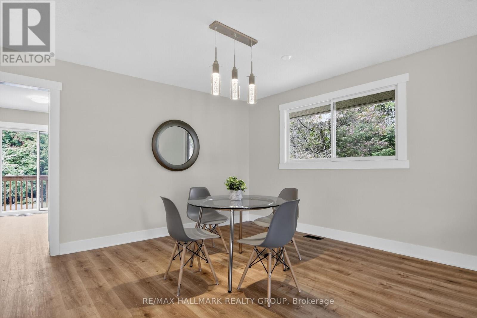 2 Birdstone Avenue, Ottawa, Ontario  K2S 0S2 - Photo 8 - X13178088