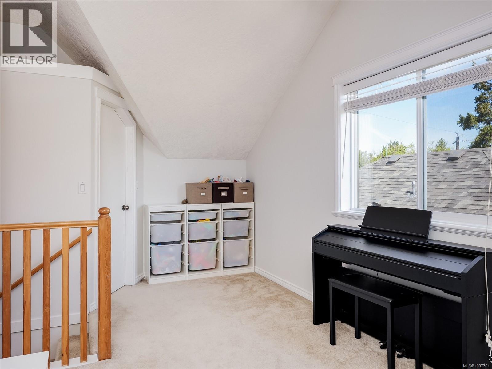 2251 Eastdowne Rd, Oak Bay, British Columbia  V8R 5P5 - Photo 16 - 1037761