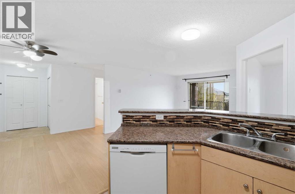 2408, 8 Bridlecrest Drive Sw, Calgary, Alberta  T2Y 0H7 - Photo 6 - A2312769