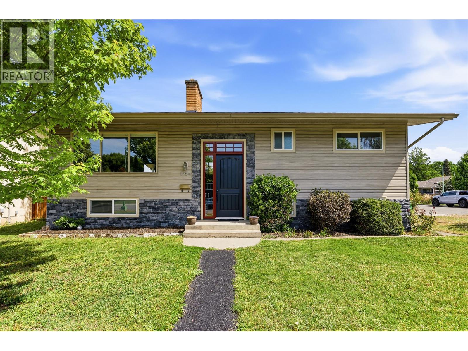 1394 Lombardy Square, Kelowna, British Columbia  V1Y 3S4 - Photo 51 - 10380701