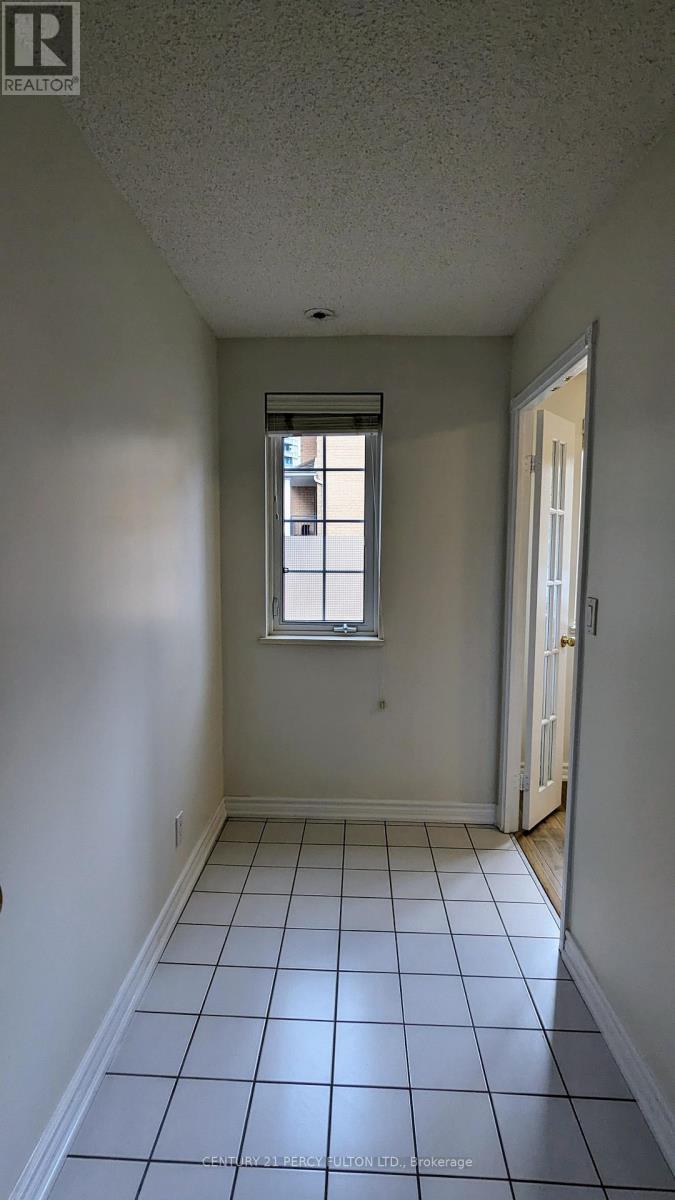 1107 - 28 Sommerset Way, Toronto, Ontario  M2N 6W7 - Photo 14 - C13179346