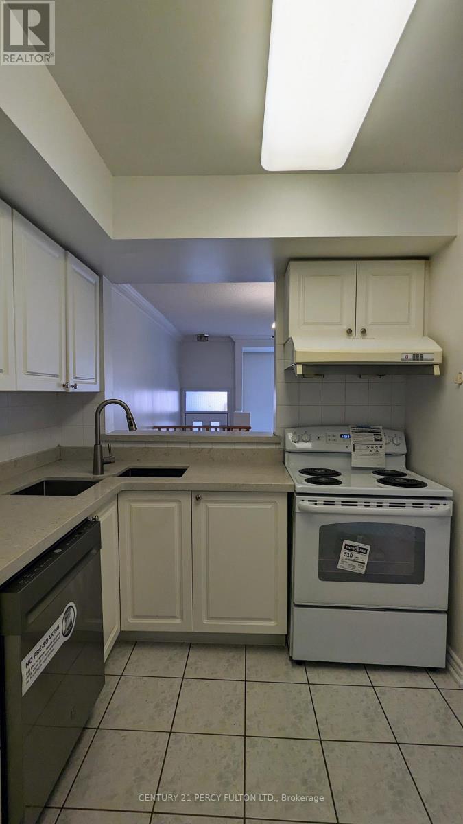 1107 - 28 Sommerset Way, Toronto, Ontario  M2N 6W7 - Photo 22 - C13179346